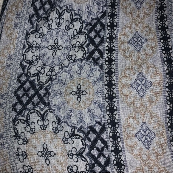 ⭐️PRICE FIRM⭐️ Strapless Maxi Dress - Picture 5 of 5